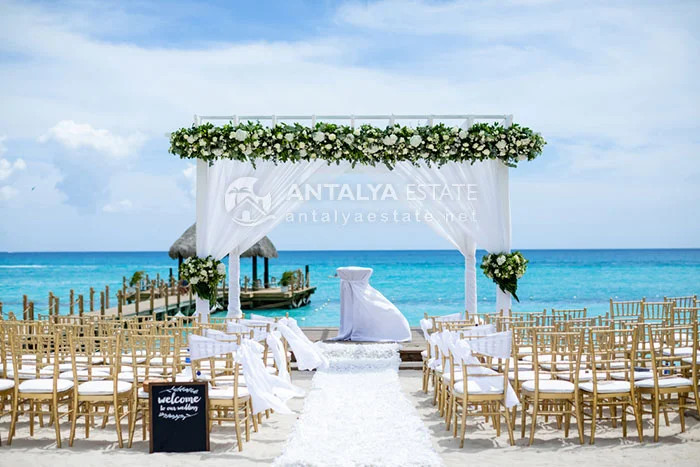 Top Beach Wedding Reception Themes for Couples in Antalya