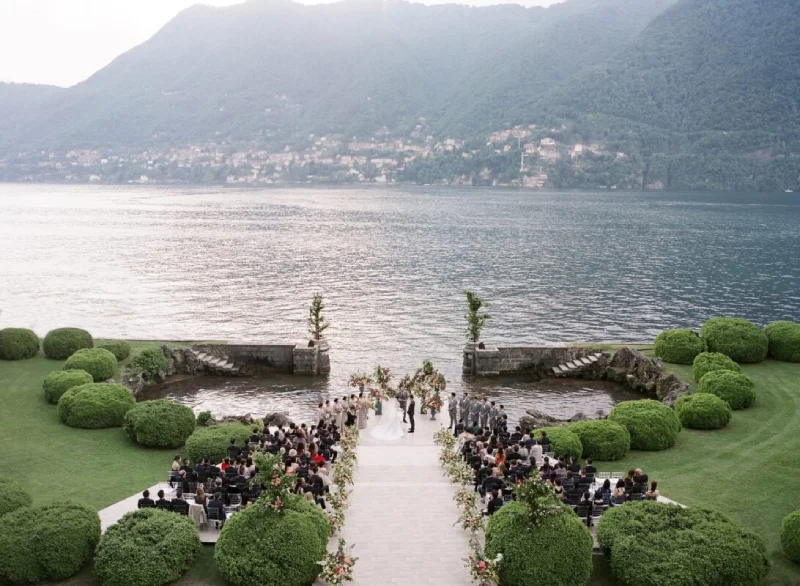 Venues and Settings: Exploring the diverse wedding venues in Antalya and Istanbul