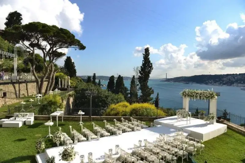 Why choose a garden wedding in Turkey