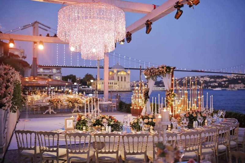 Unique features and amenities of boutique hotels in Galata for weddings