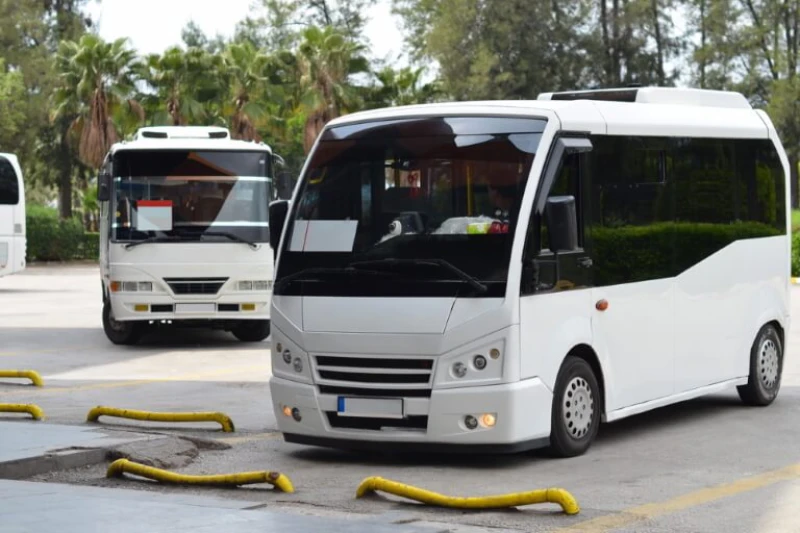 Transportation options in residential areas near natural parks in Antalya