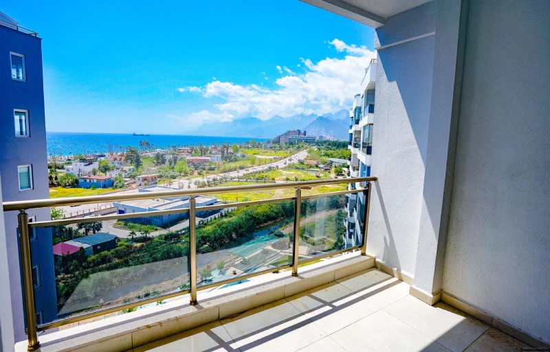 Discover the Finest Sea-View Apartments in Antalya for 2025