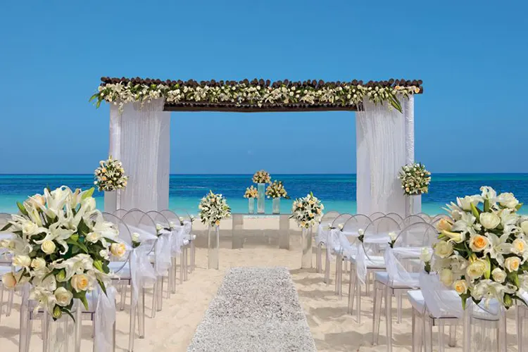 Planning your destination wedding in Antalya