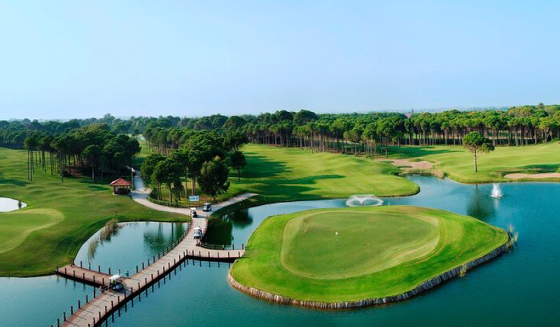 Where is the best place to play golf in Turkey?